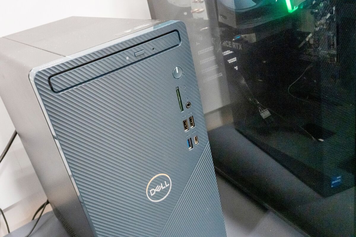 Dell Reduces Computer Discounts After Tariffs Rattle Business