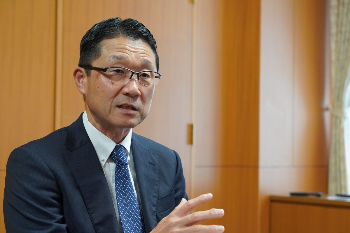 Japan Regulator Urges Regional Banks to Brace for Deposit Fight
