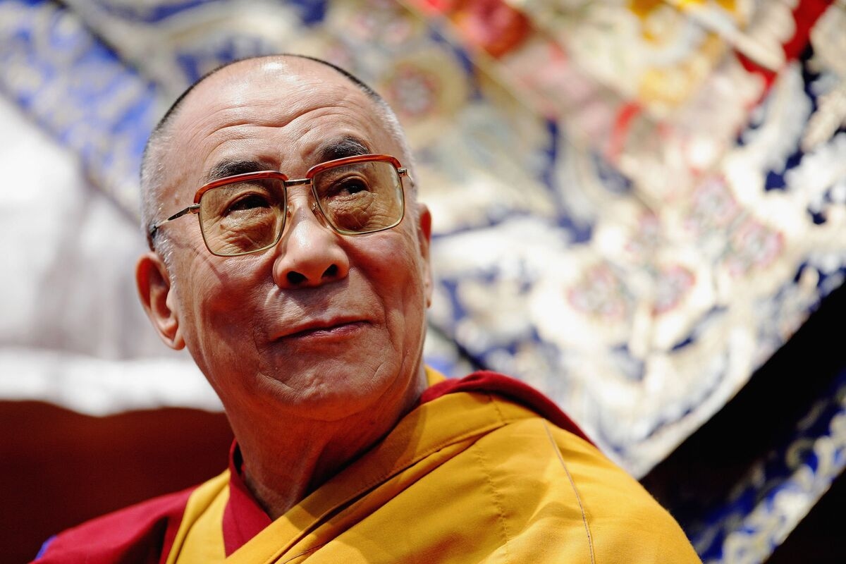 China Cuts Relations With Czech President Over Dalai Lama Visit