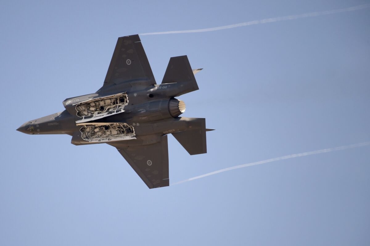 F-35's Inventory Failings Are Issue in Pentagon's Audit Failure
