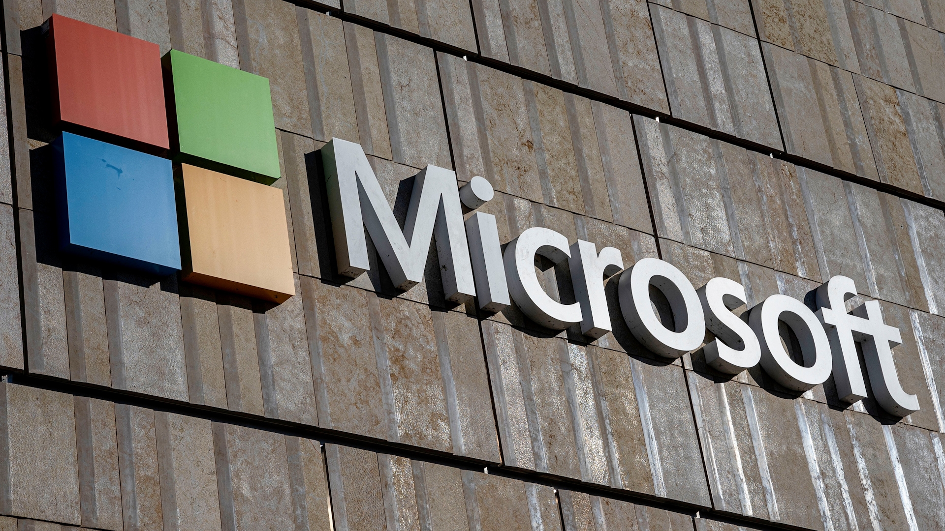 Microsoft: Chinese Hackers Exploiting SharePoint Flaw