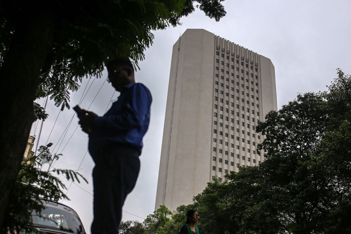 Going Long on Short Bonds Gets Boost in India from RBI Cash Move
