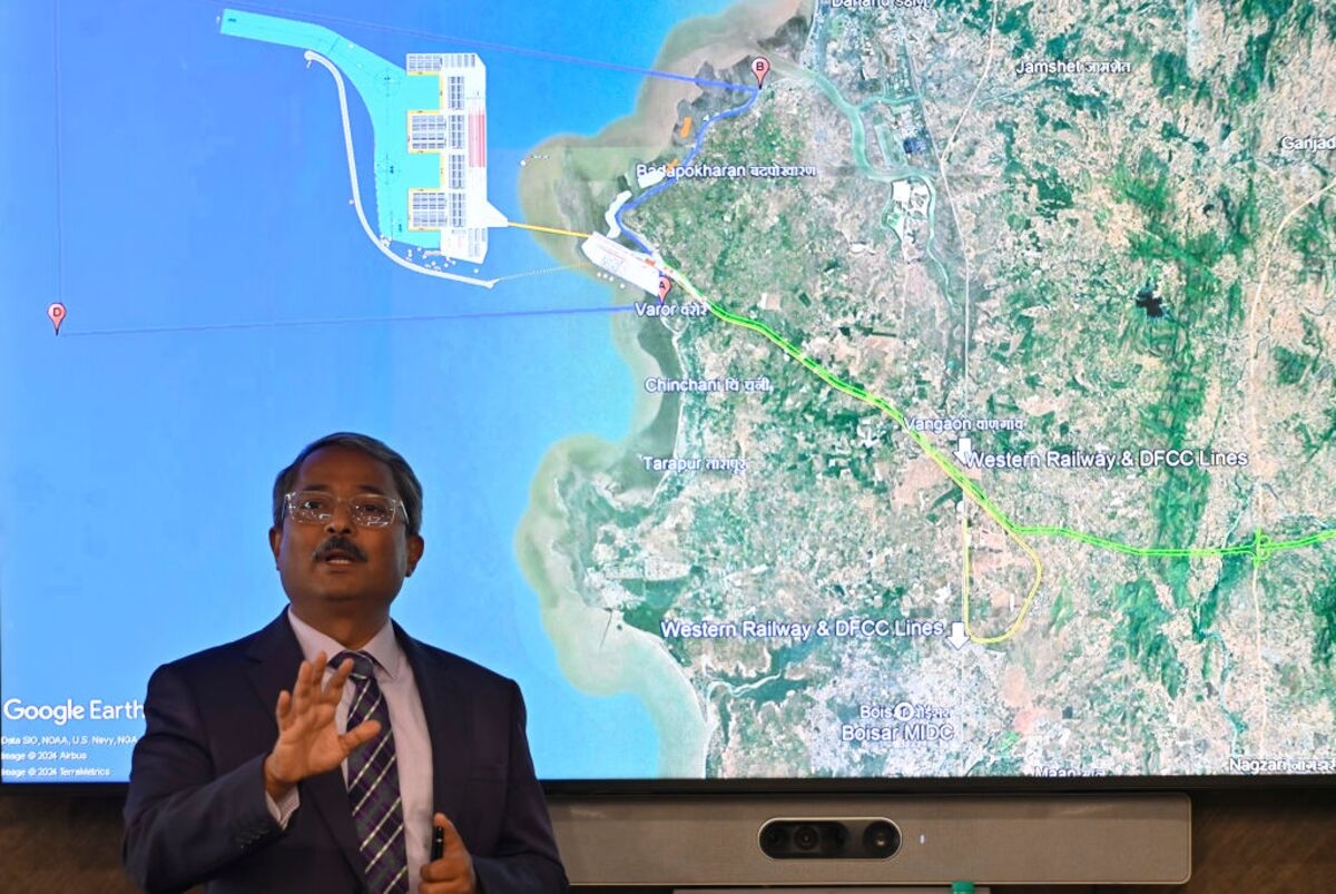 India's Largest Port in the Making to Raise $3.5 Billion Debt