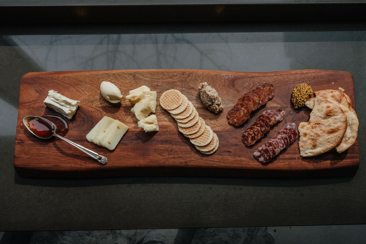 Trump Tariffs Have US Eateries Rethinking That Dutch Gouda