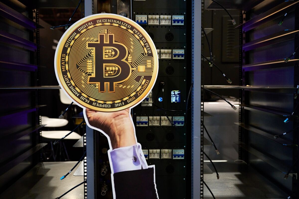 Crypto's Wealth Pitch Grows on Tax Trades as 401(k) Push Builds
