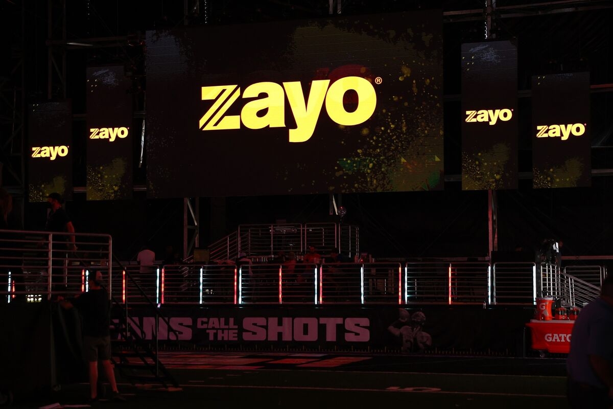 Fiber-Network Firm Zayo Nears Debt-Extension Deal With Creditors