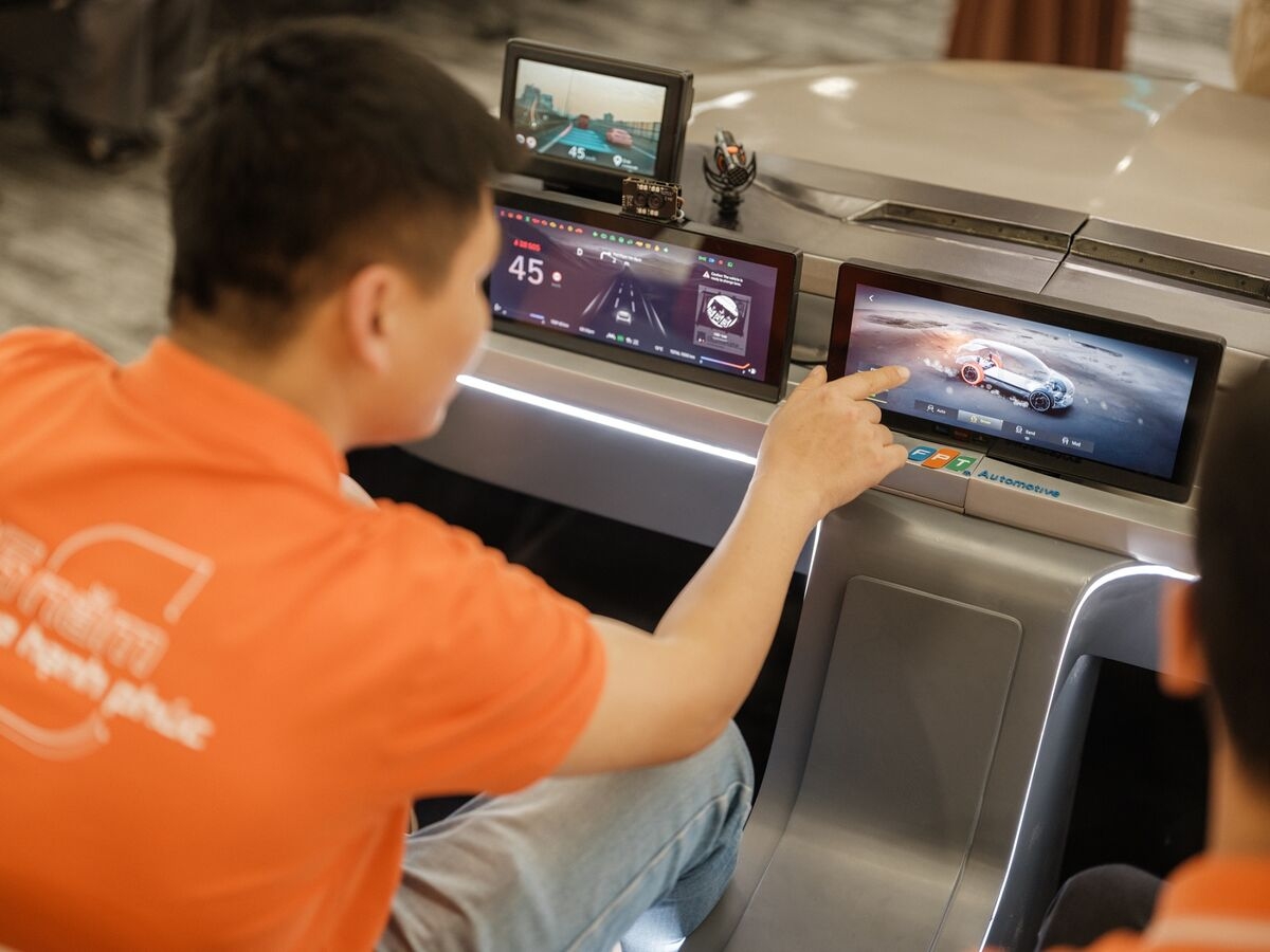 Vietnam's AI Ambitions Hinge on One $6.8 Billion Tech Company