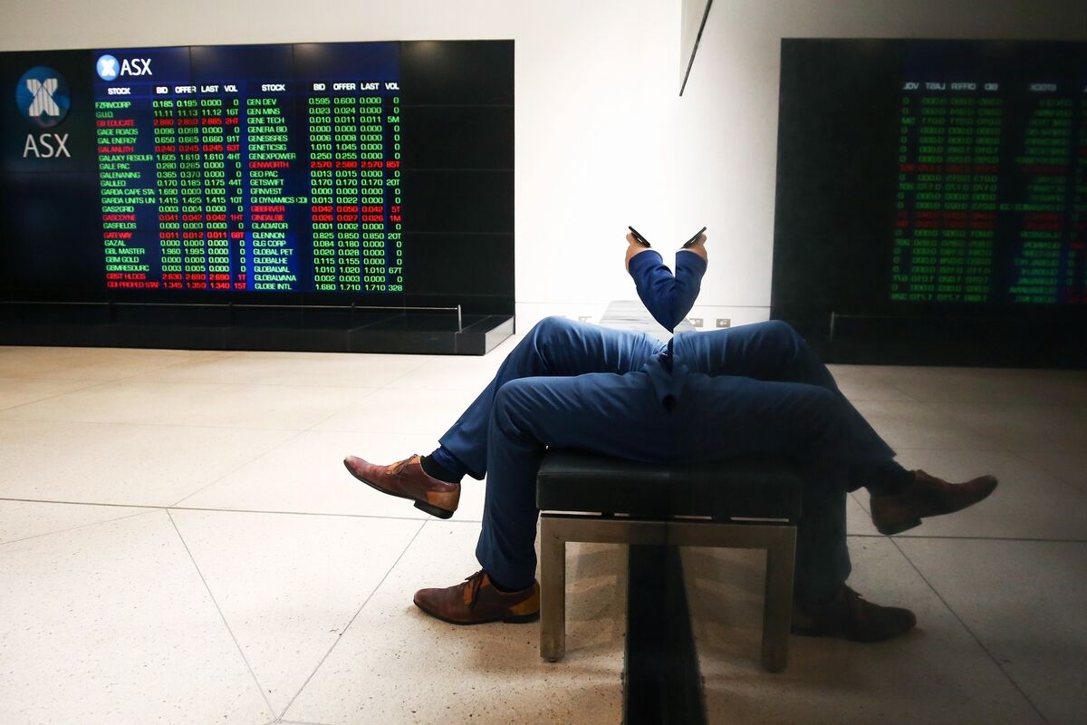 Bad Trader Behavior, Short-Sale Breaches Stalk Australian Banks