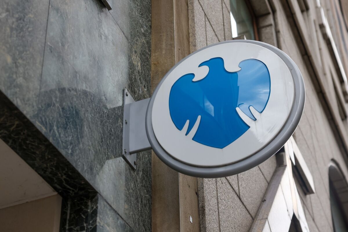 Barclays Hires SocGen Veteran Mastrangelo to Run APAC Markets