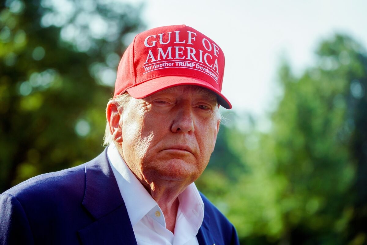 President Trump Insists on July 9 Tariffs Deadline