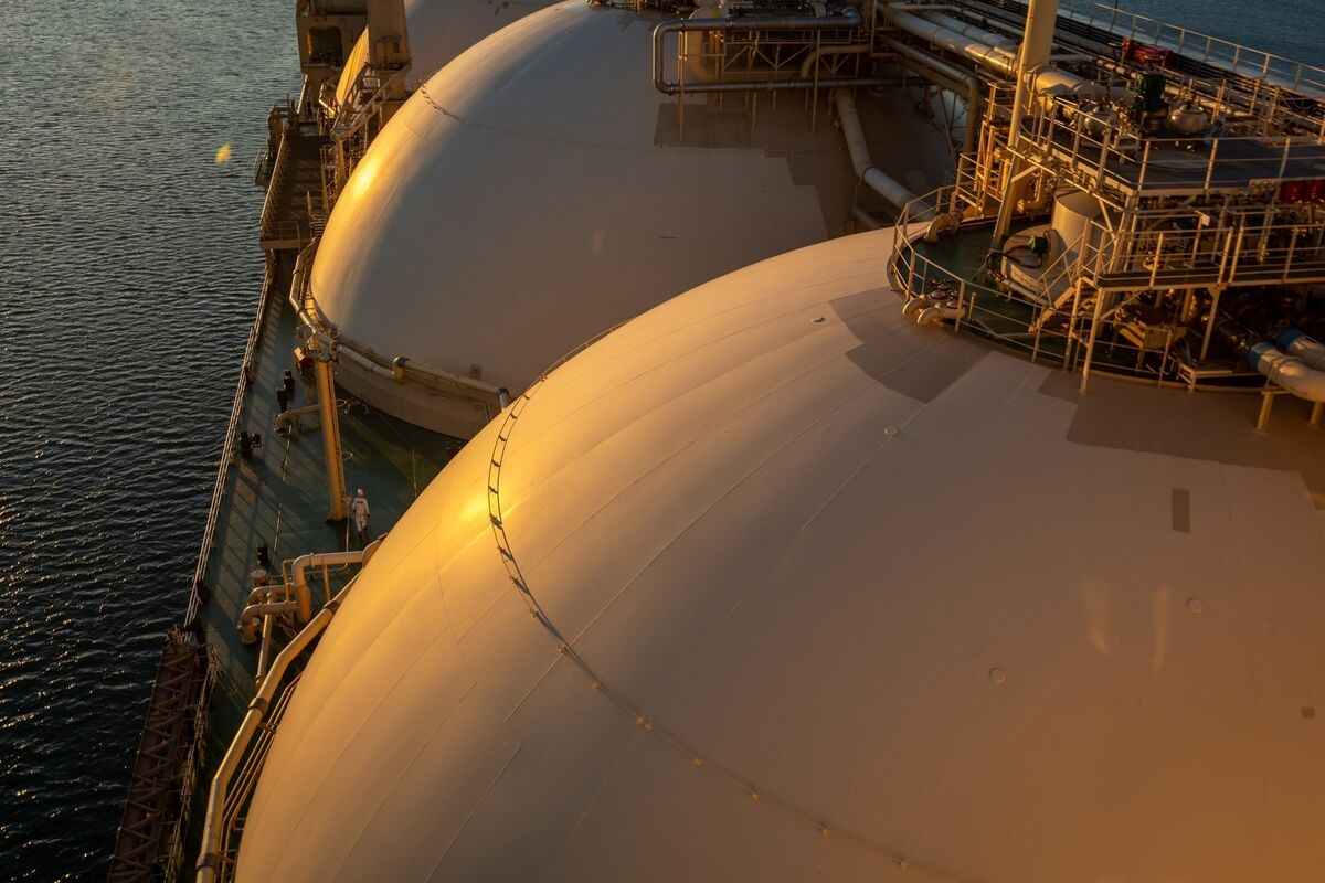 Europe May Get Rare Australia Gas Shipment in Bid to Quit Russia