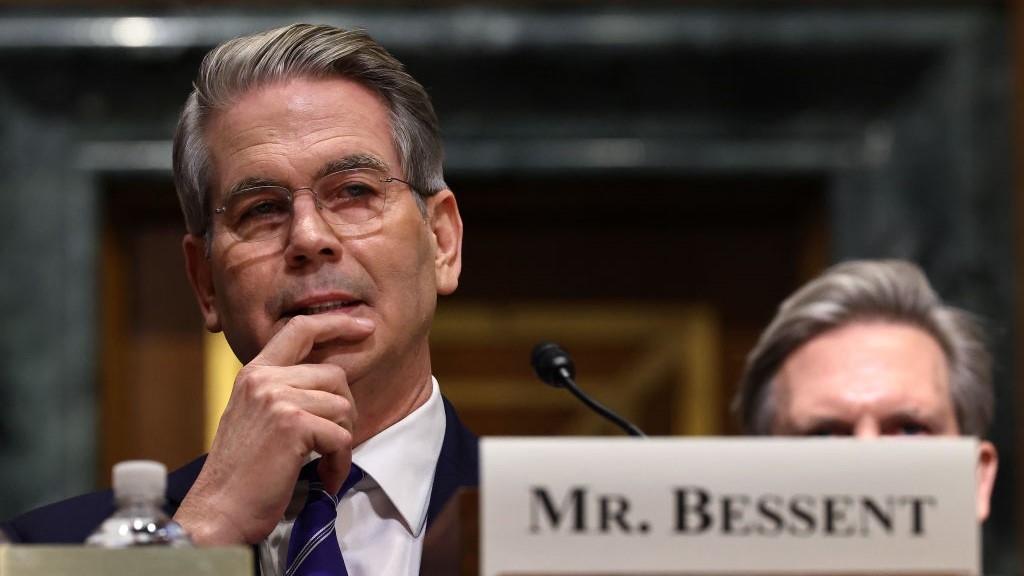 Bessent Emerges as Possible Fed Chair Contender