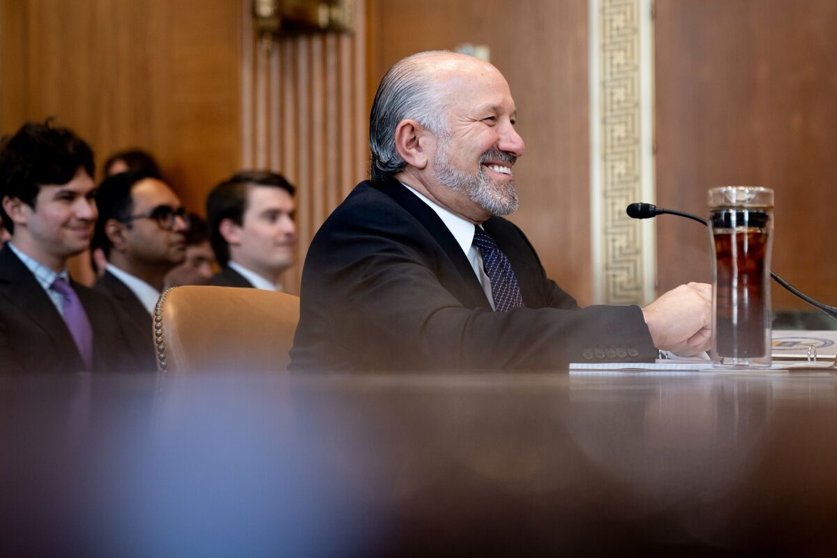 US Will Not Give Vietnam Reprieve on Tariffs, Lutnick Says