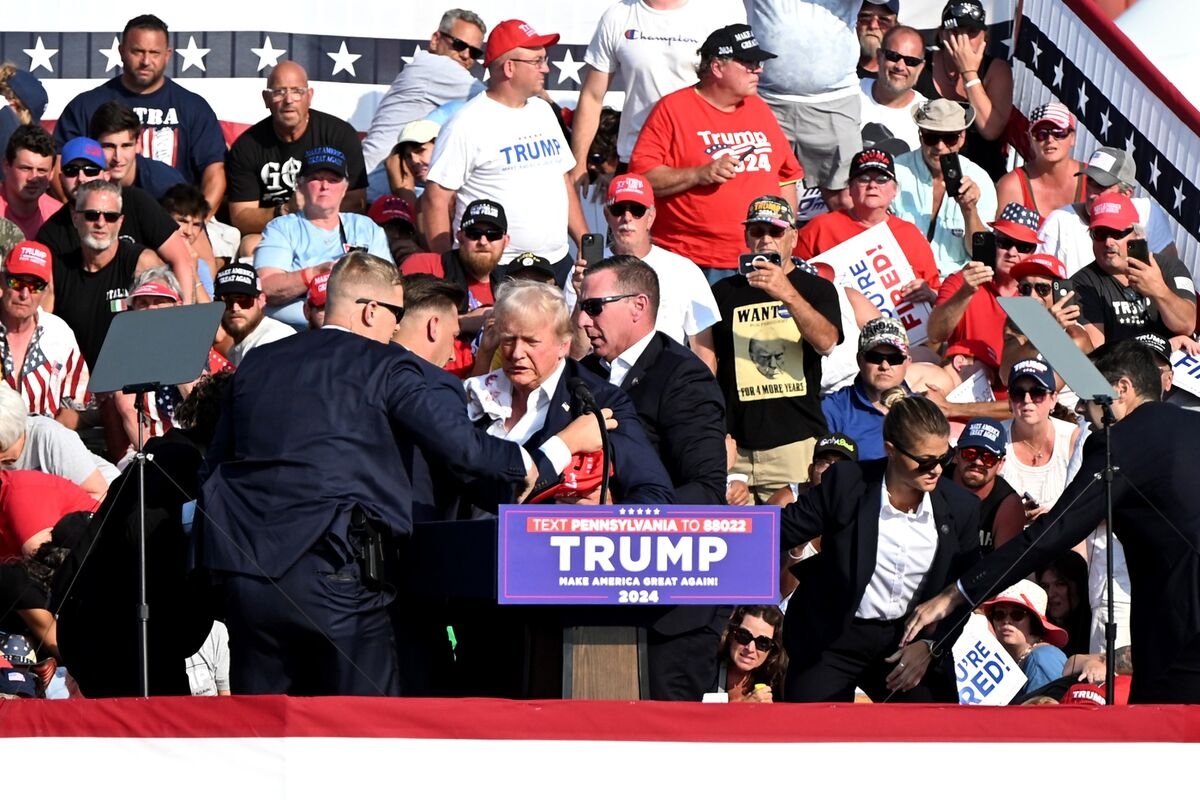 Senate Panel Cites Secret Service Lapses in Trump Rally Shooting