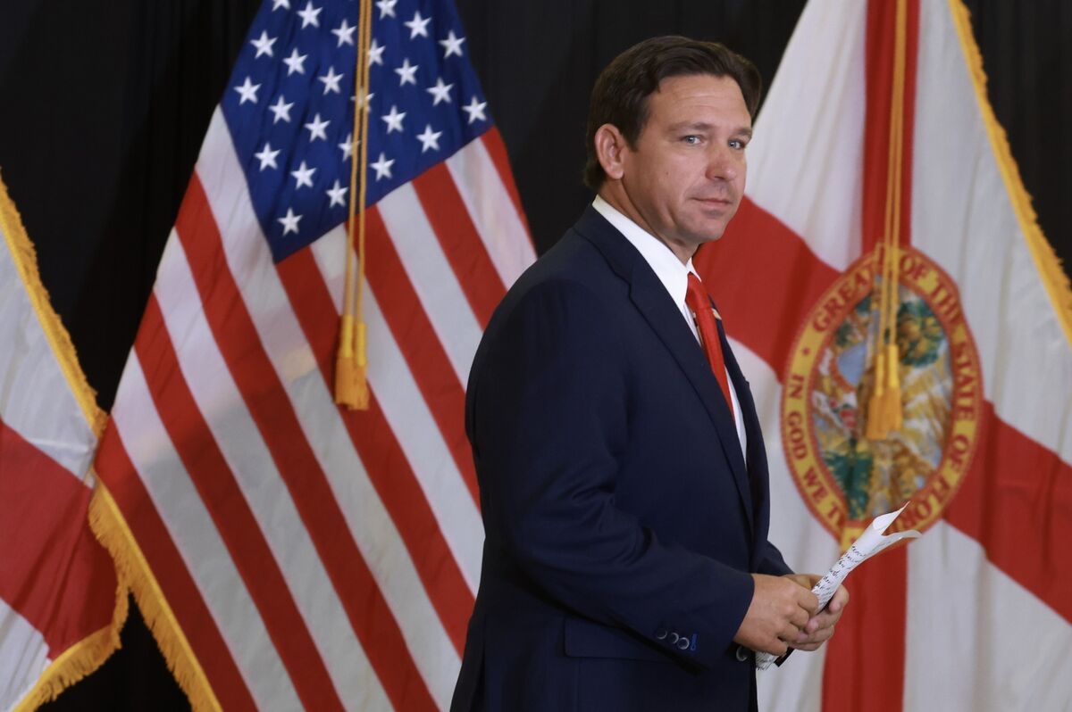 DeSantis Plans Another Florida Immigration Detention Center