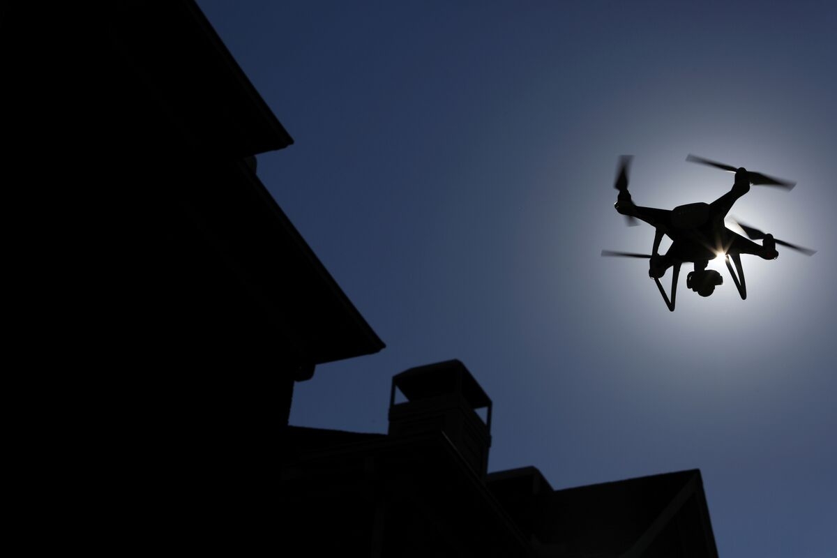 Trump Signs Order to Boost Drone Security Before World Cup