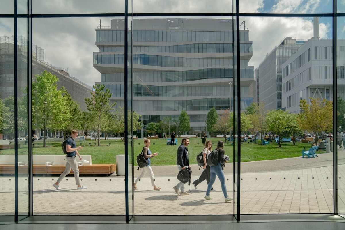 Trump Threats Intensify the College Cost Crisis