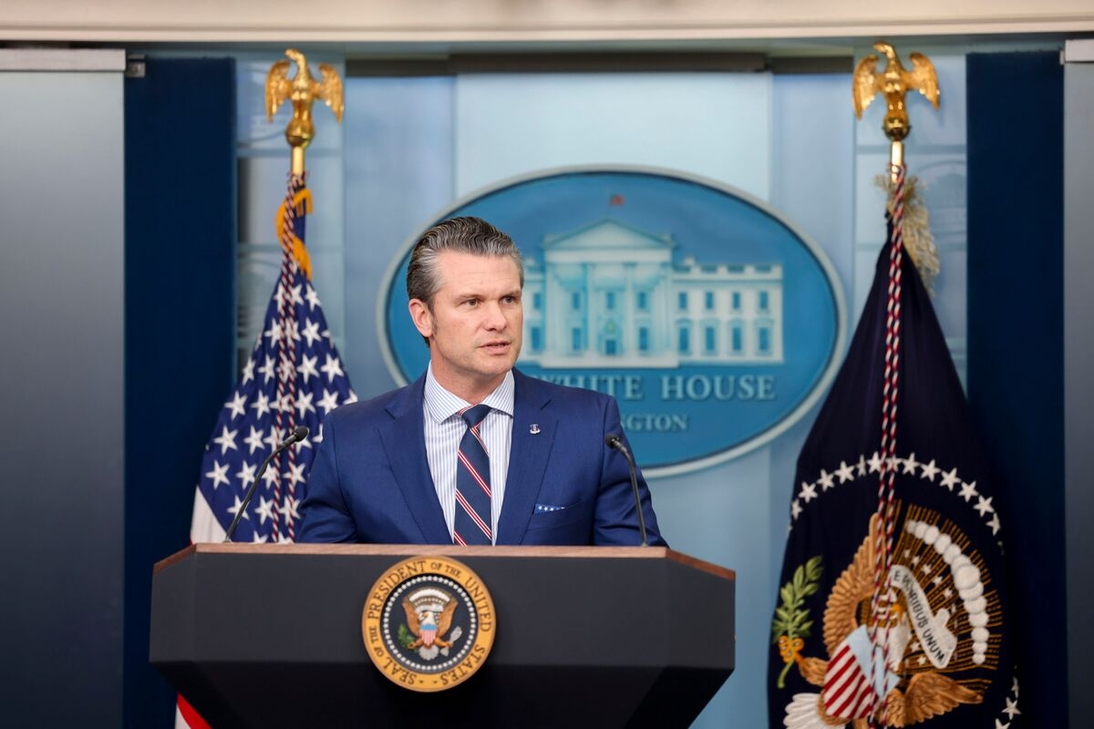 Democrats Slam Hegseth's Plan to Cut Weapons-Testing Office