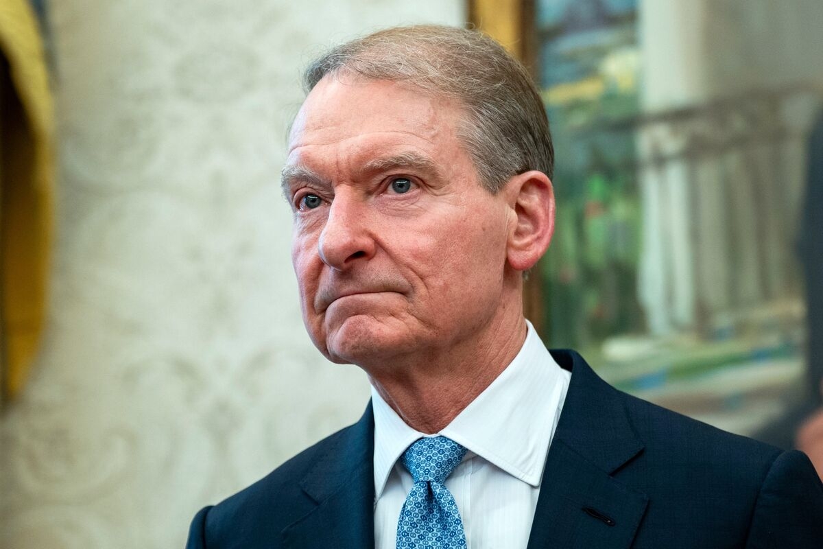 SEC to Look at Rules for Investing in Private Funds