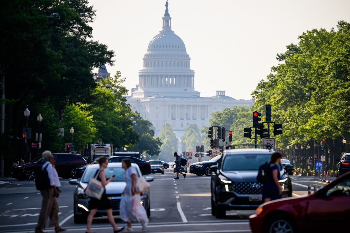 Senate GOP to Offer $40,000 SALT Cap With Lower Income Threshold