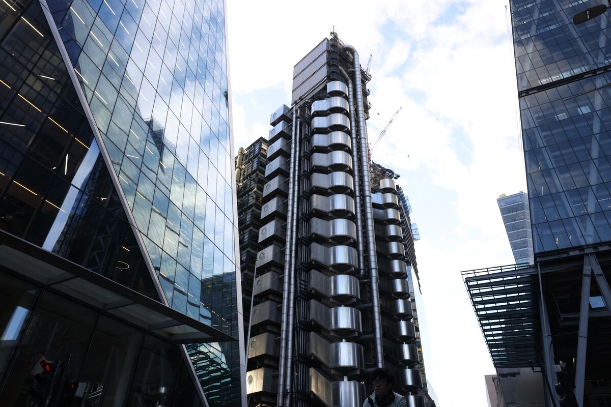 Lloyd's Register to Sell Modern Tower and Return to Victorian HQ