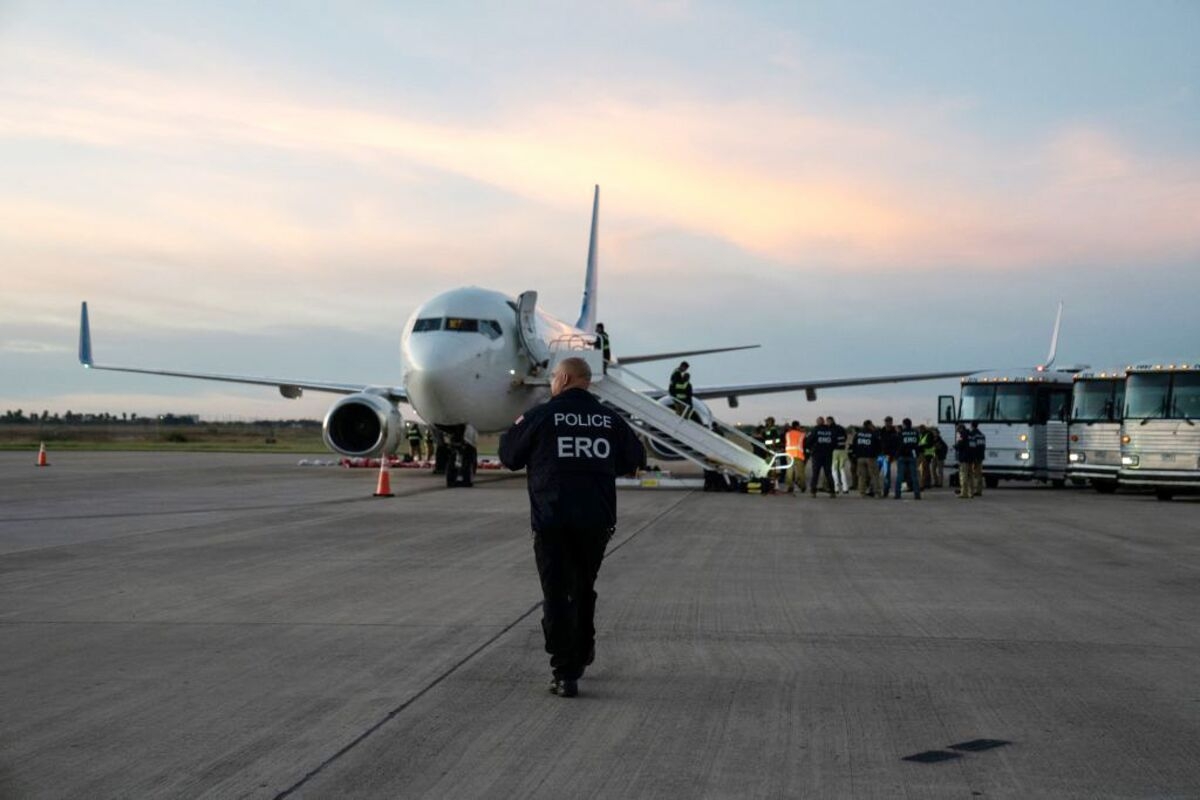 Venezuela Says US Flights to Return Migrants Will Resume Sunday