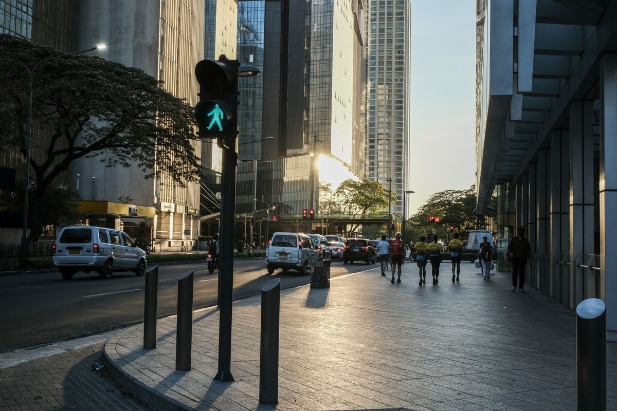 Bullish Bets on Philippine Bonds Grow on Index Inclusion Hopes