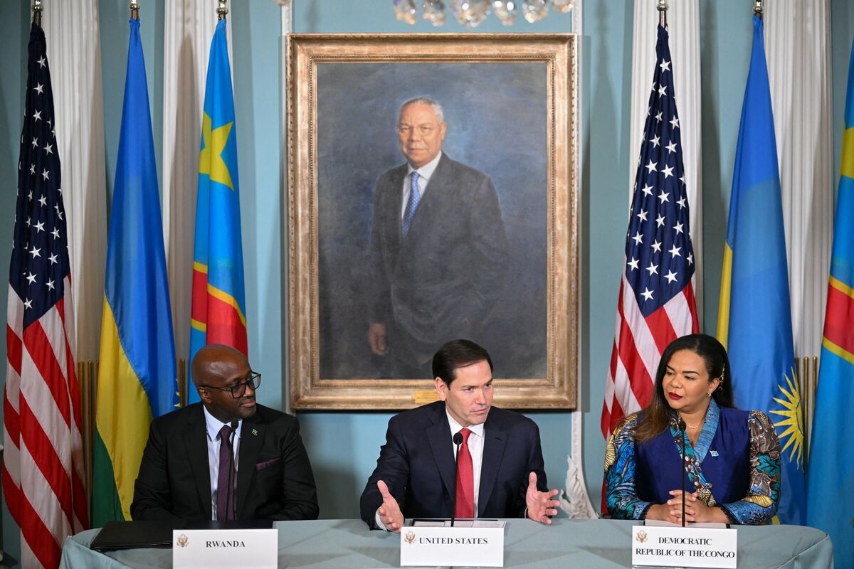 Congo, Rwanda Sign US-Backed Peace Deal to End Decades of War