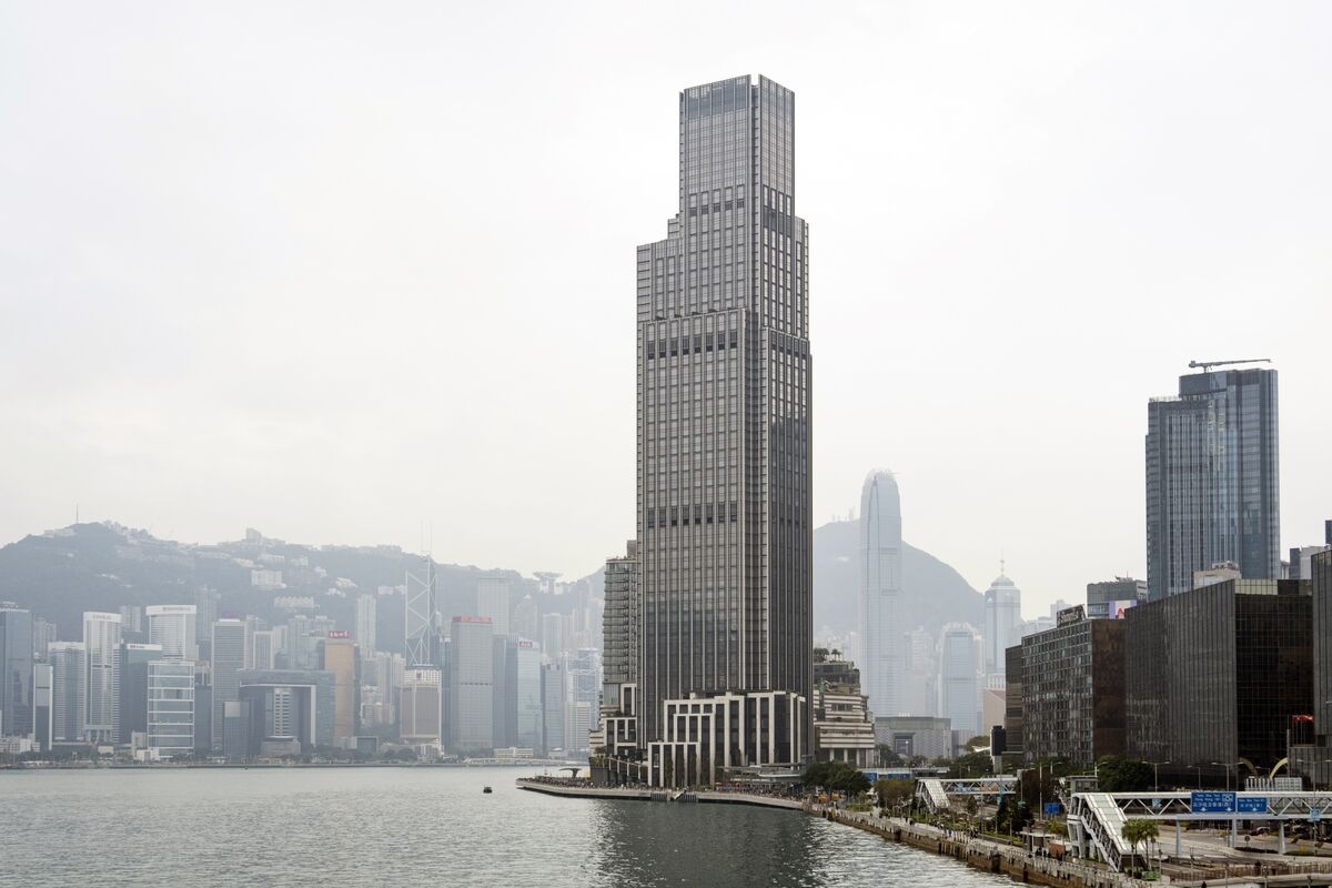 New World Gets More Bank Commitments for Loan Refinancing