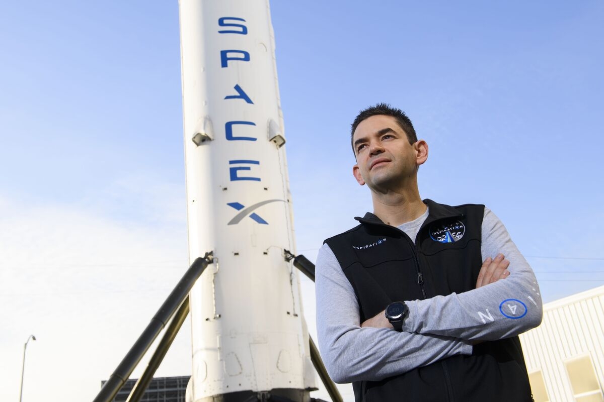 NASA Nominee Should Resist Musk's Pull Toward Mars