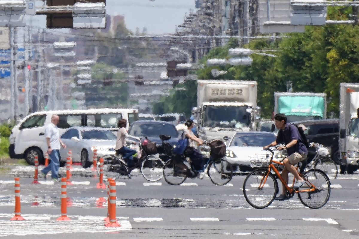 Japan's Heat Wave May Last for Weeks in Boost to Energy Demand