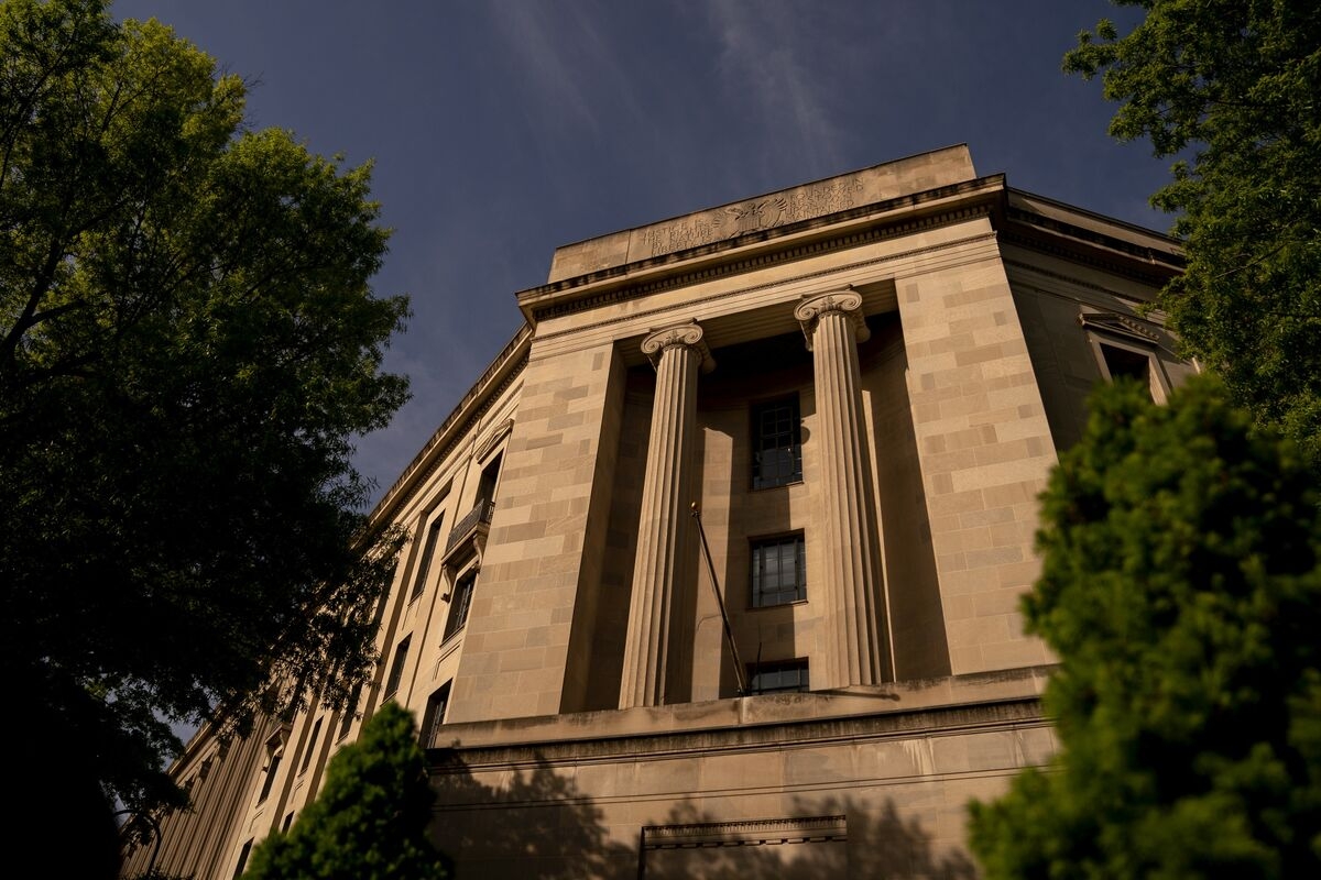 Foreign-Bribery Probes Resume at DOJ With Focus on US Interests