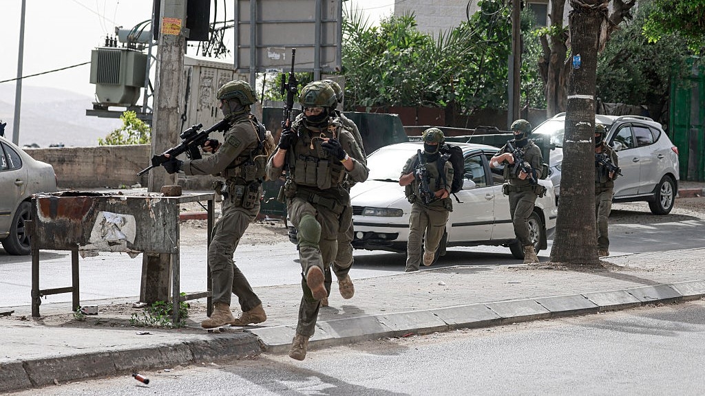 Israel Poised to Step Up Gaza Offensive