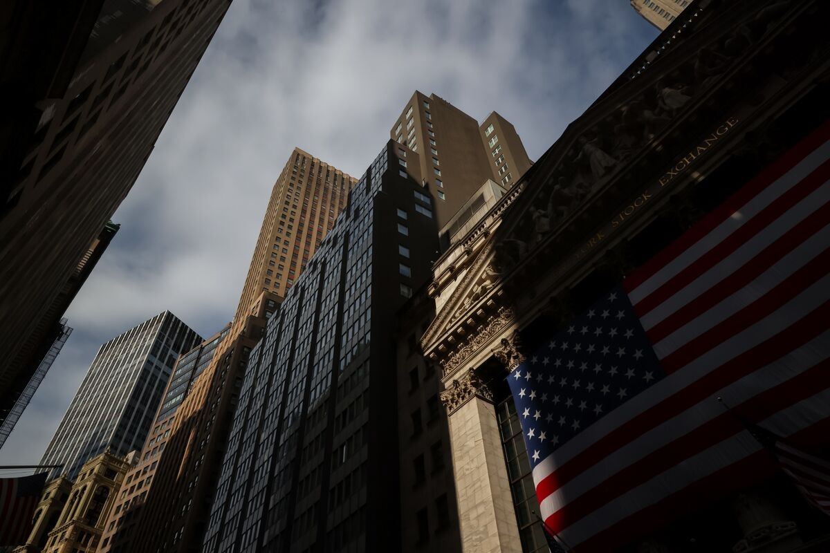 Risky Borrowers Are Piling Into a Market Hungry for Junk