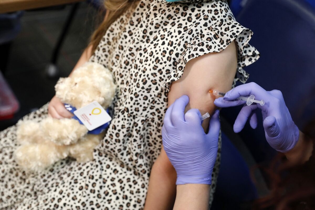 FDA Weighs Pulling Pfizer's Covid Vaccine for Kids Under Age 5