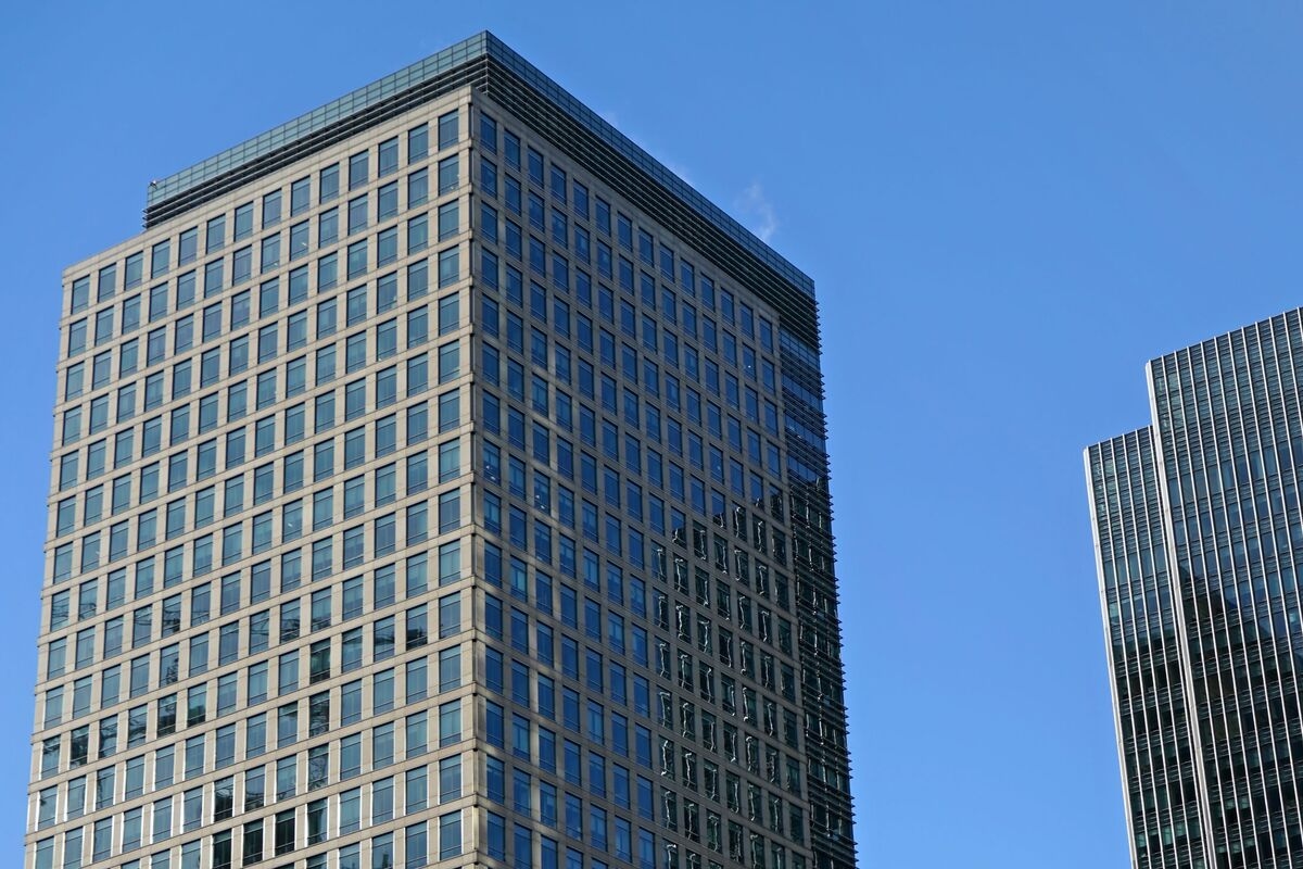 HSBC Takes New Canary Wharf Office Alongside Downsized City HQ