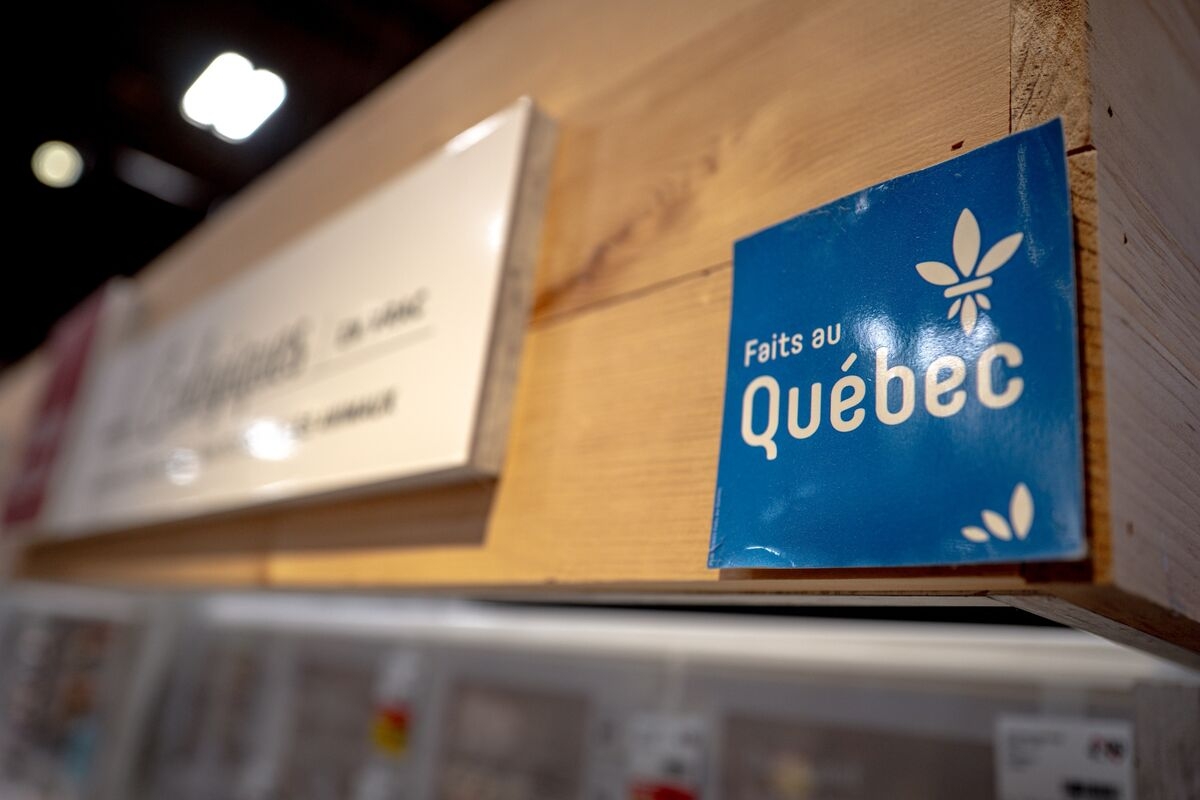 Canadian Pantyhose Maker Furloughs 40% of Staff on Trade-War Woes