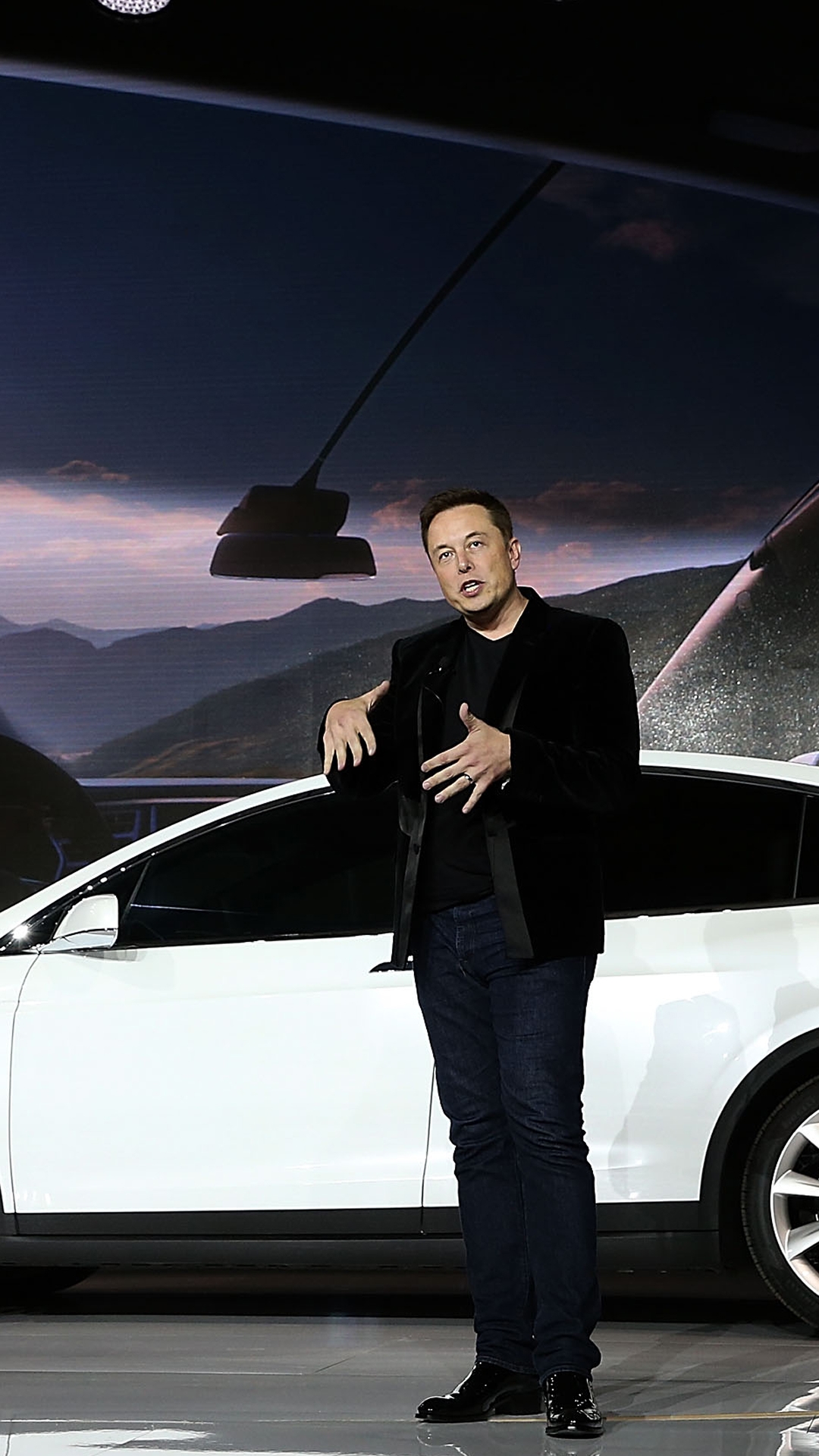 Tesla Gives Musk $30 Billion in Stock