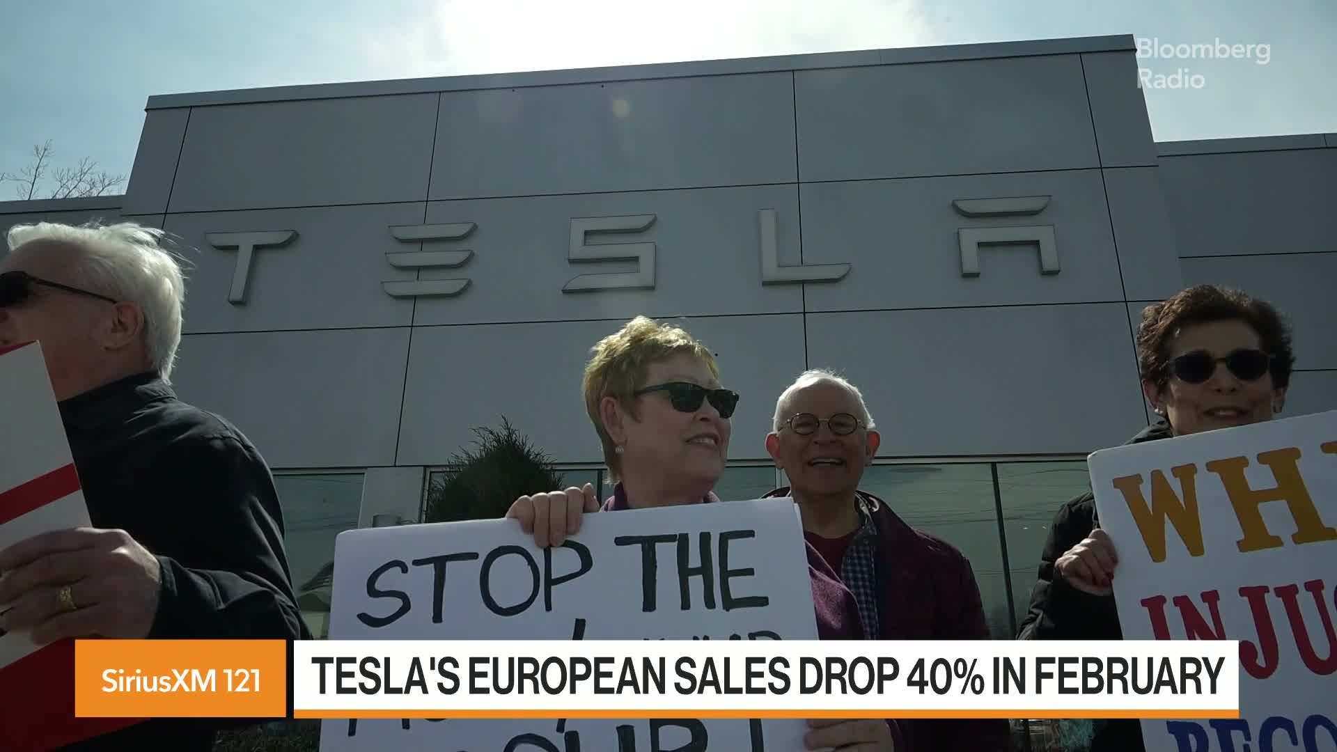 Tesla Extends Losses in Europe With 40% Drop in February