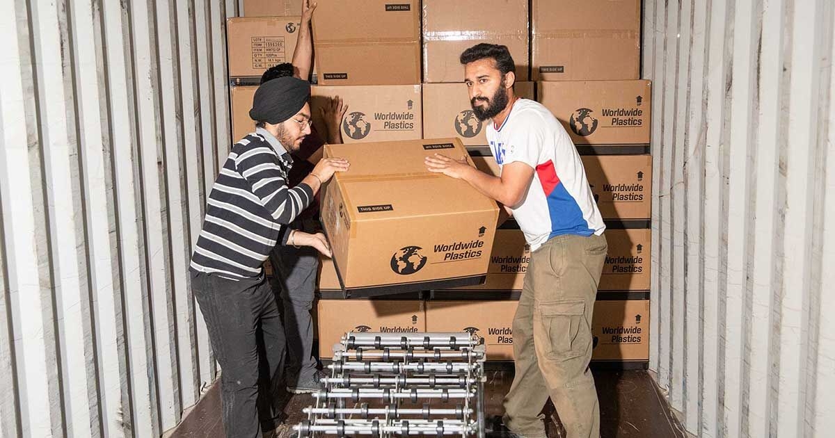 US Tariff Limbo Gives Canadian Warehouses a New Lease on Life