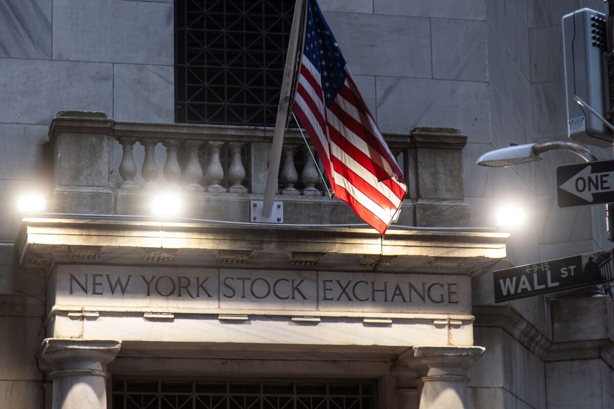 S&P Still Has Plenty of Room to Fall If Recession Is Inevitable