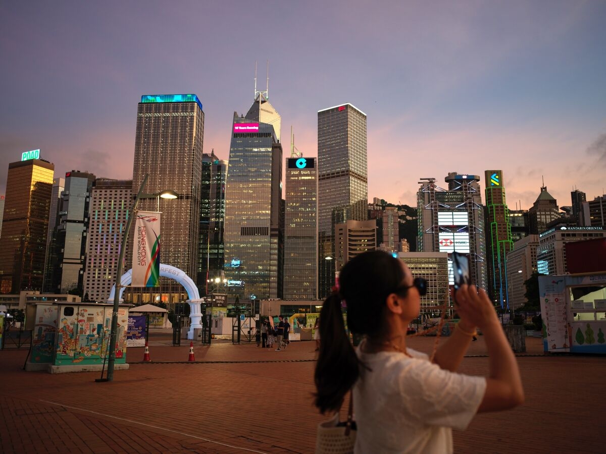 Hong Kong, Saudi Bourses Seek Deeper Ties to Spur Trading Volume