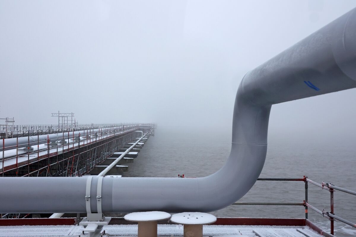 Goldman Warns Europe's Gas Refill at Risk if Prices Drop Further