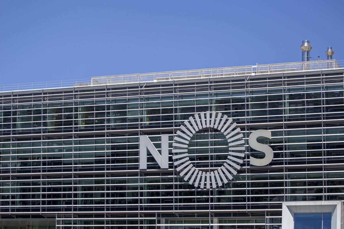 Portugal's NOS Set to Replace CFO Amid Fierce Competition