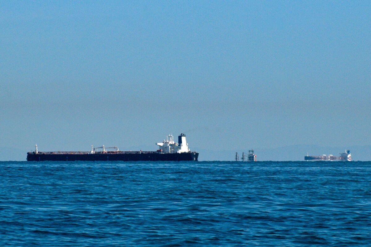 Middle East's Oil Continues to Flow Despite Israel-Iran Attacks