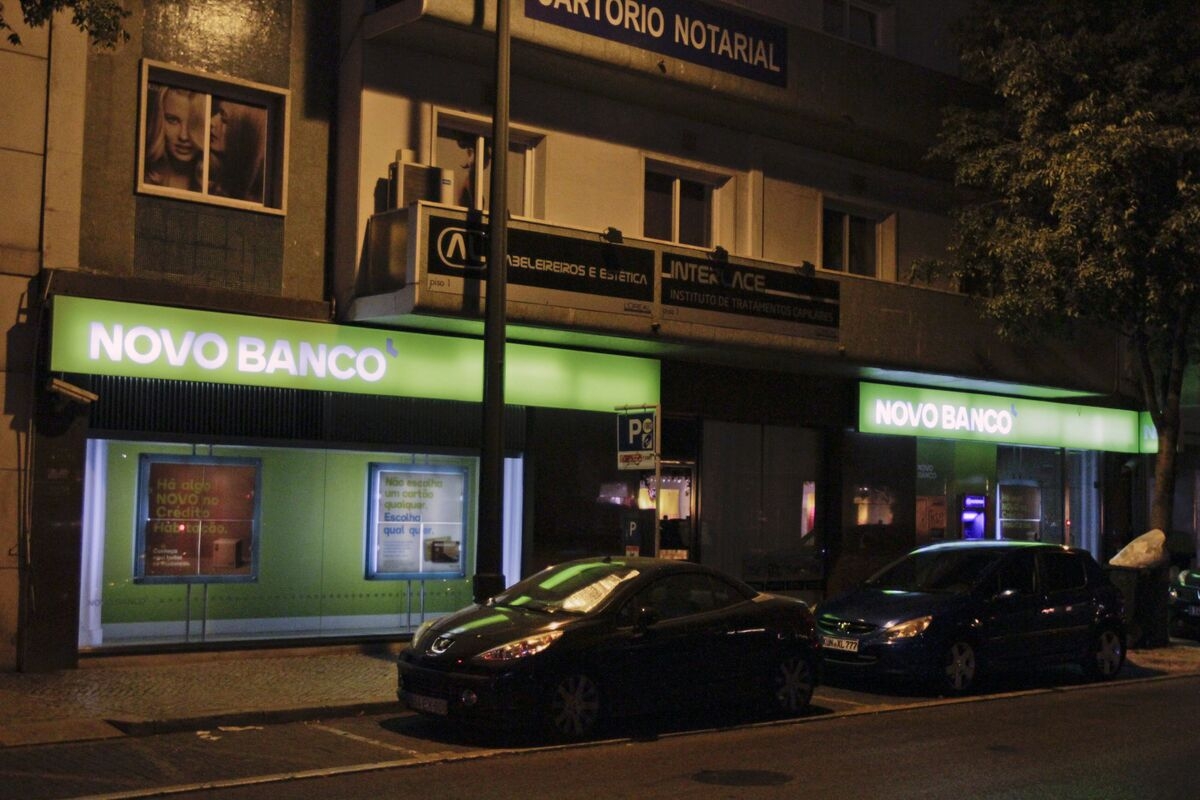 Lone Star's Novo Banco Said to Add More Banks to Lisbon IPO