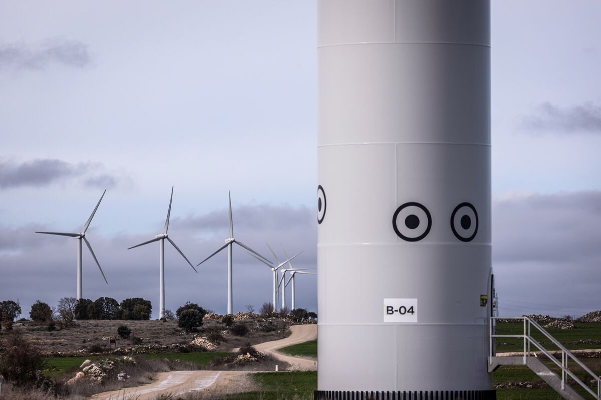Iberdrola's Share Sale Draws €19 Billion in Investor Orders