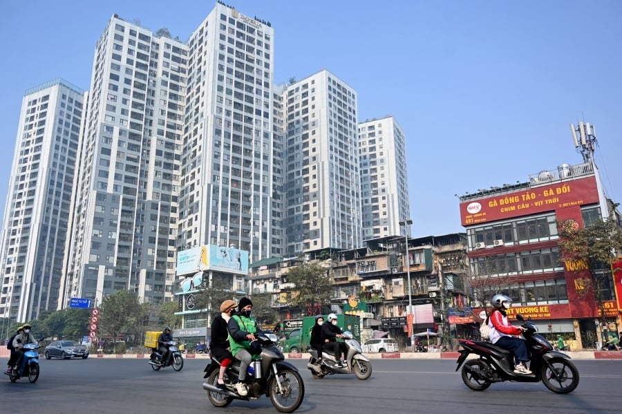 Vietnam exports up as US tariff threat lingers