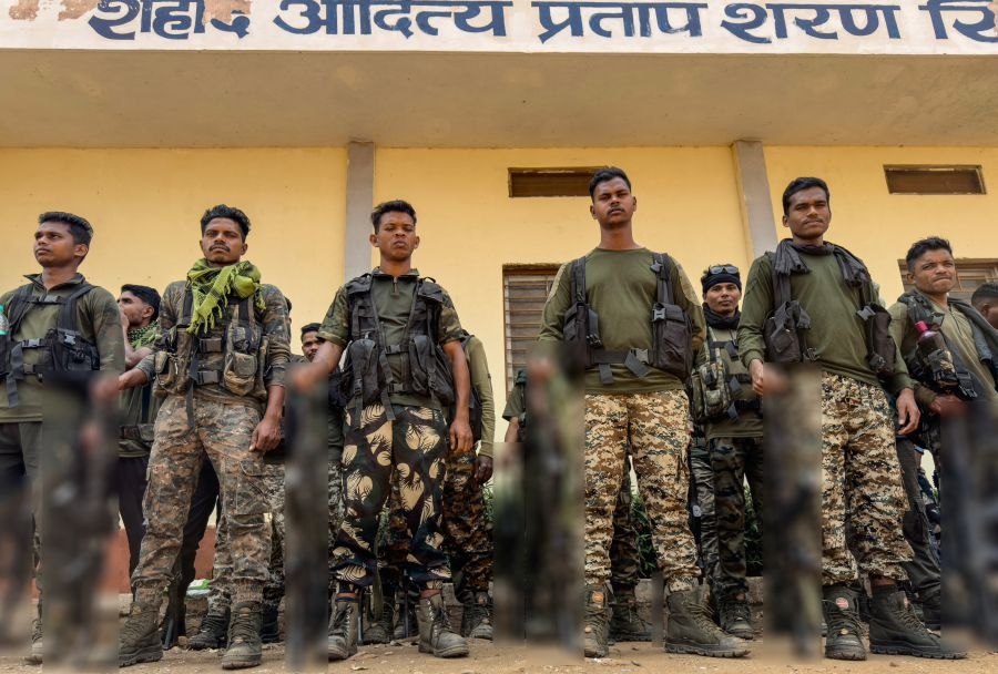Red sunset: India's bloody push to crush Maoist revolt