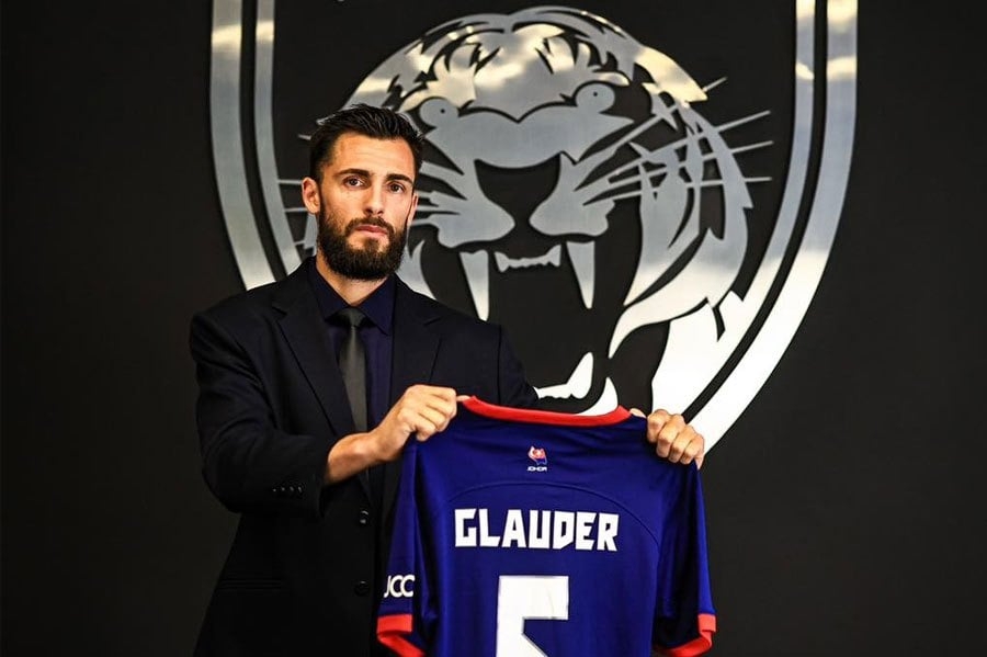 JDT bring in a new 'Spanish wall'